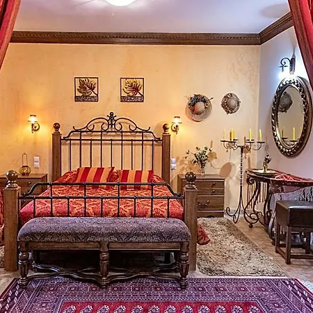 Hotel Margit Karpenisi