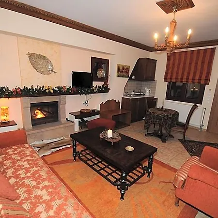 Hotel Margit Karpenisi