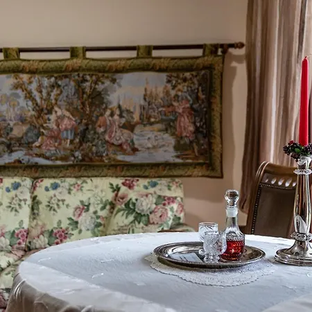 Hotel Margit