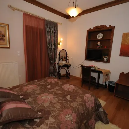 Margit 3* Karpenisi